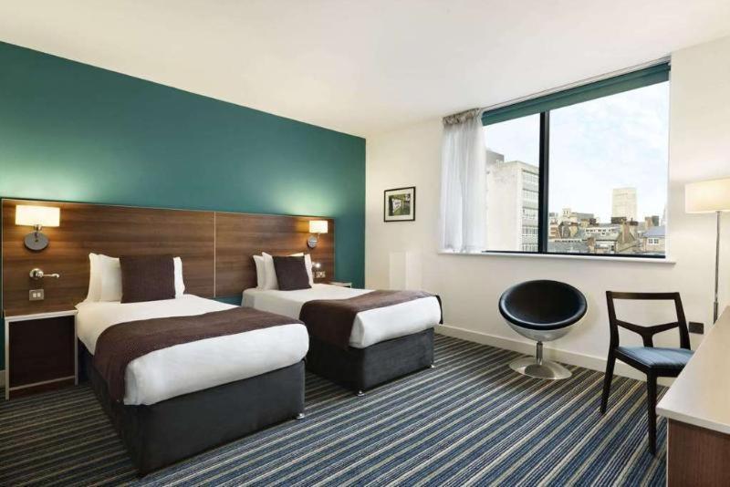 Heeton Concept Hotel - City Centre Liverpool Room photo